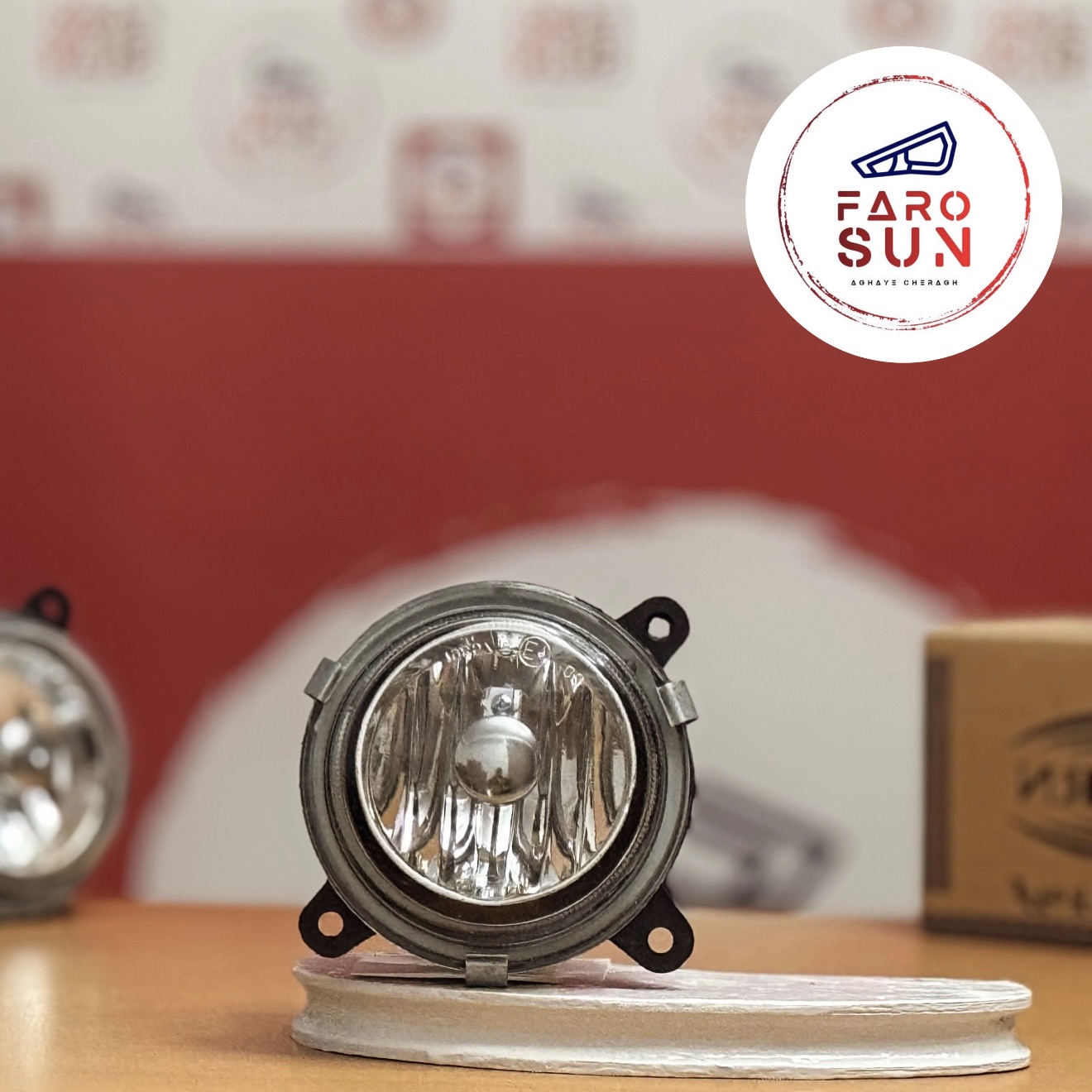 مه شکن جلوی پژو 405 slx برند مدرن صنعت (سمت راست)