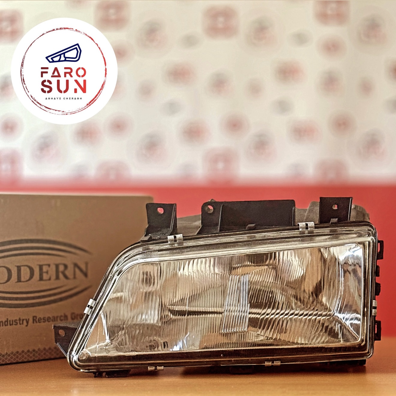 چراغ جلوی پژو 405 Glx برند مدرن صنعت (سمت چپ)