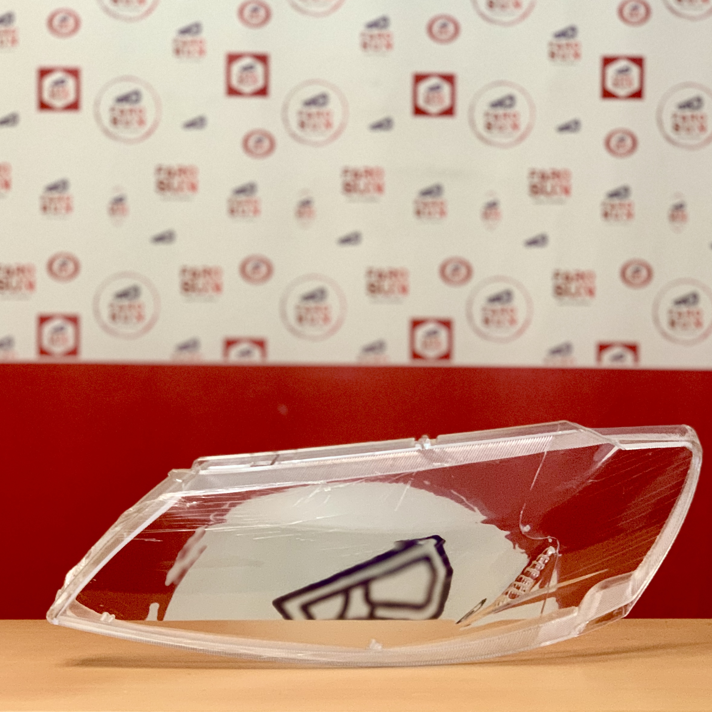 طلق چراغ جلوی رانا و رانا پلاس سمت چپ (راننده)